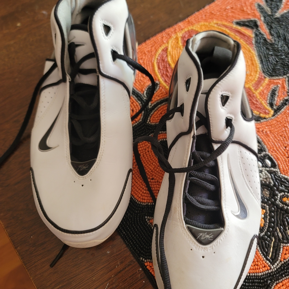 Zoom Air Flight System Shox Basketball Shoes Womens SIZE 7 Model Nr: 314037-103